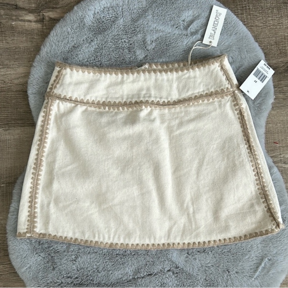 Blank NYC Cream and Tan Mini Skirt